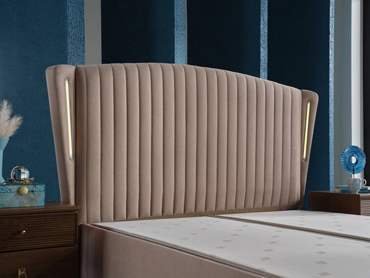 MISTY &#8211; Tête le lit Saverne 0