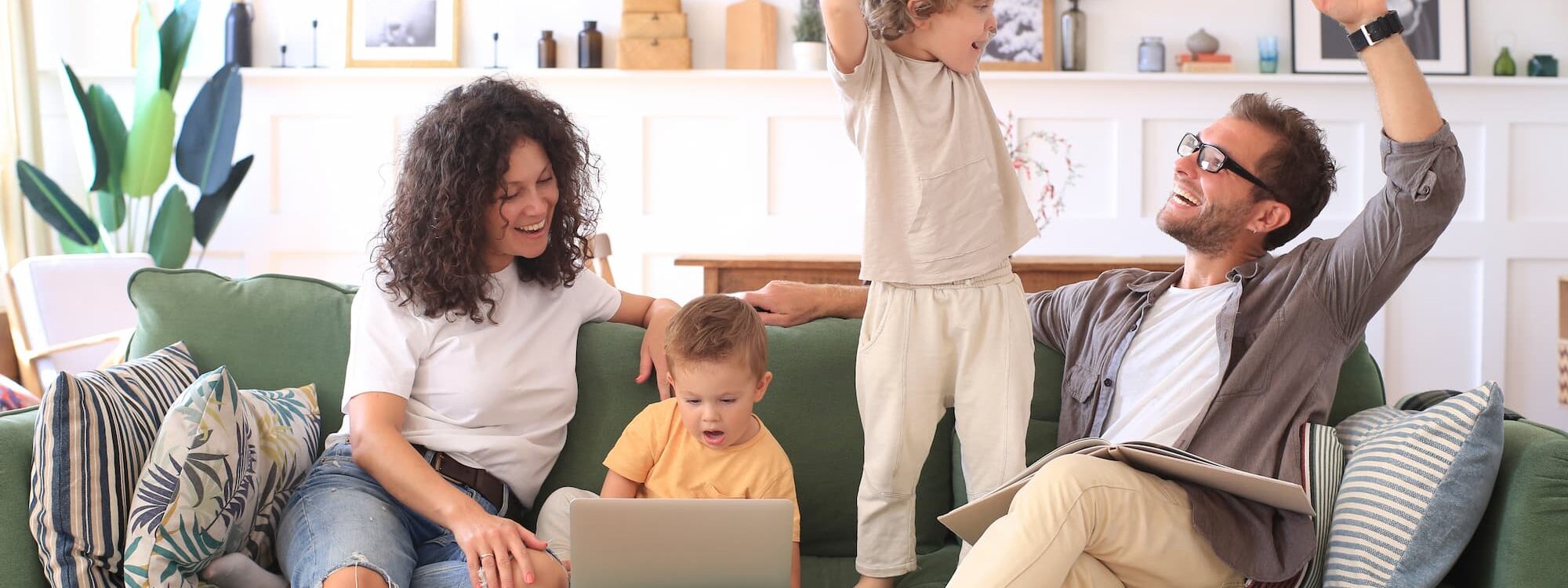 Comment choisir un canap&eacute; adapt&eacute; aux familles avec enfants ? Haguenau